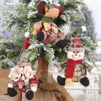 3 PCS Nova Árvore de Natal Pingente de Decoração em Xadrez de Botão Boneca de Natal Pingente de Presente Boneco de neve Elk Enfeites Para Porta do Hotel 1