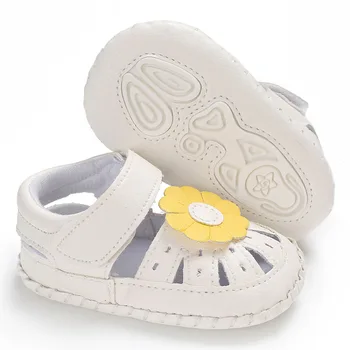 Infantil Bebê Menina Sapatos de Criança Sandálias Macio Anti-Derrapante Verão de Flores Recém-nascido de Berço Sapatos Primeira Andador Para Crianças de 0-18 meses