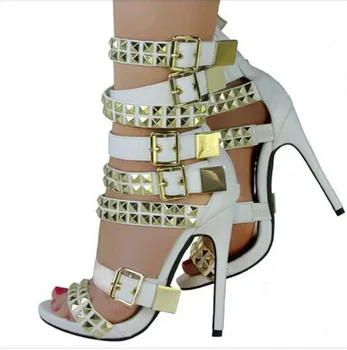 Moda das mulheres pulseira de fivela salto alto sandálias de couro do gladiador glamourosa rebites de metal decoração de salto agulha bomba de mulheres botas