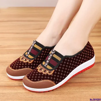 Novo Estilo de Pequim Antigo Pano de Sapatos de Mulheres Suave de Fundo antiderrapante de meia-idade de Lazer Pano de Fundo Plano Mom Sapatos Sapatos Femininos
