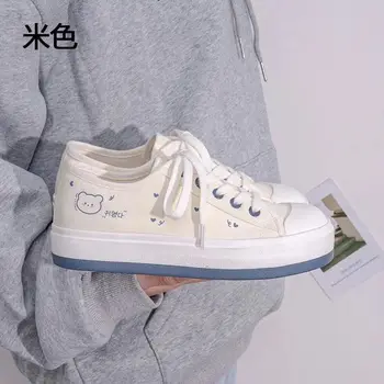 QWEEK Kawaii Tênis Urso de Lona Mulheres de 2022 coreano Primavera Nova Plataforma de Televisão Casual Branco Vulcanizar Sapatos de Desporto de Execução de Anime